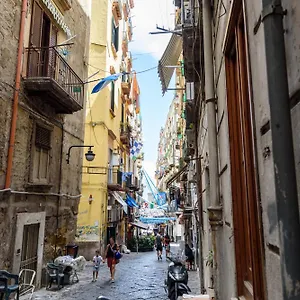 https://apt-toledo-26.hotels-amalfi.com